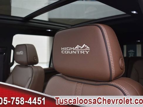 Used 2025 Chevrolet Tahoe High Country image 25