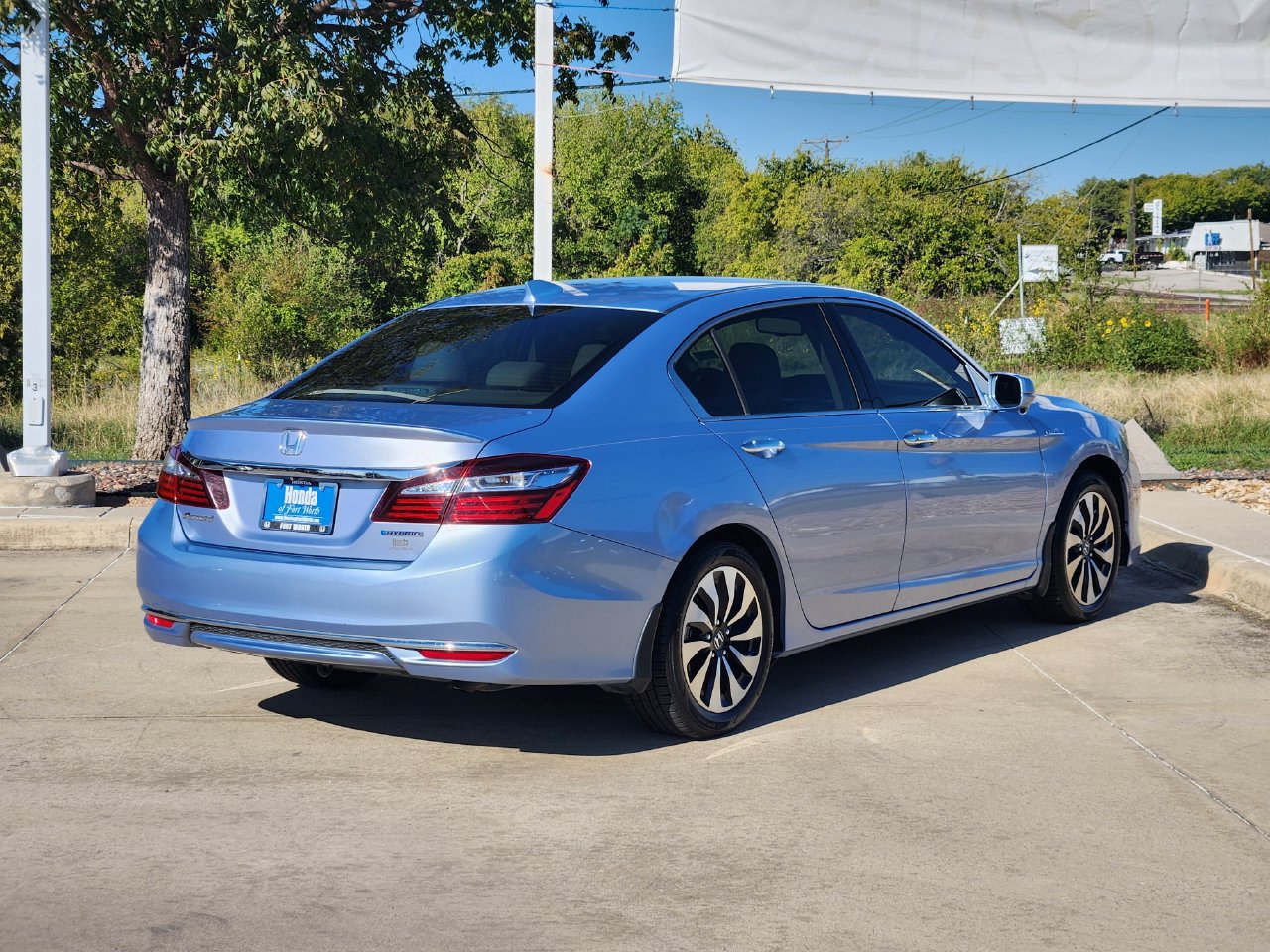 Used 2017 Honda Accord EX-L image 5