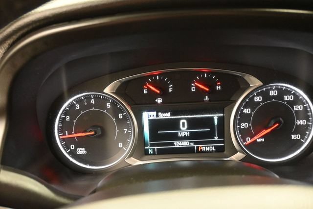 Used 2017 GMC Acadia SLE w/ Driver Alert Package I FWD image 9