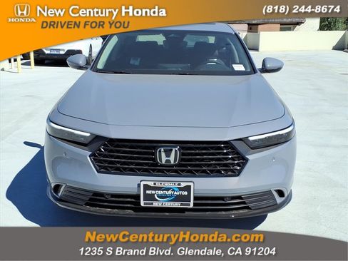 New 2025 Honda Accord EX-L image 2