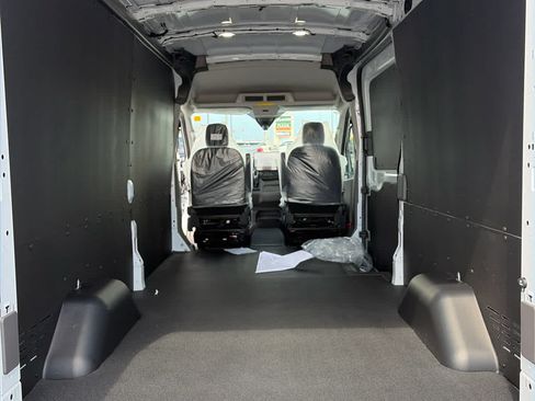 New 2026 Ford Transit 250 148 Medium Roof Extended AWD w/ Interior Upgrade Package image 21