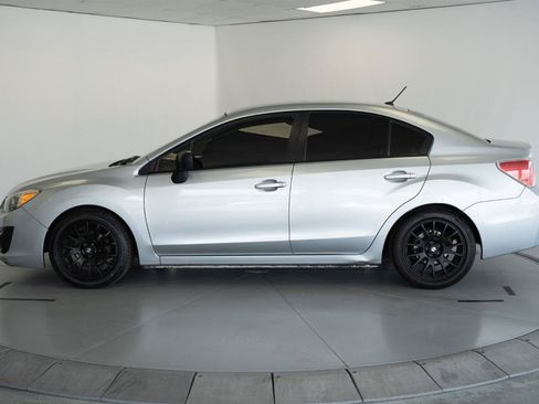 Used 2013 Subaru Impreza 2.0i w/ Popular Pkg 2 AWD/4WD image 4