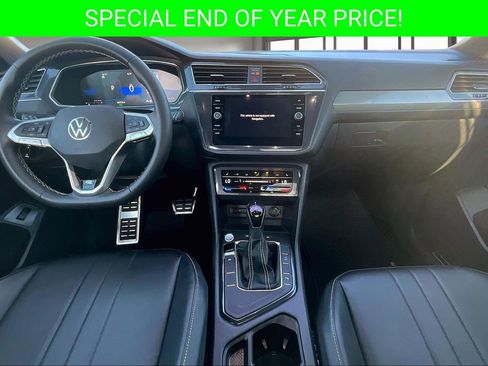 Used 2023 Volkswagen Tiguan SE R-Line image 7