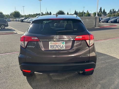 Used 2021 Honda HR-V EX image 6