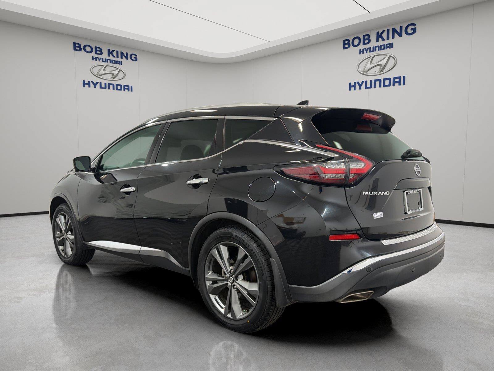Used 2020 Nissan Murano Platinum w/ Cargo Package FWD image 3