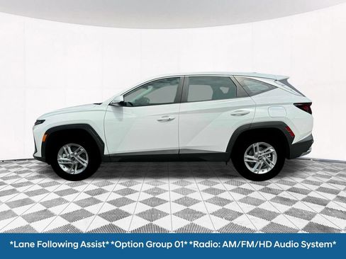 Certified 2025 Hyundai Tucson SE FWD image 4