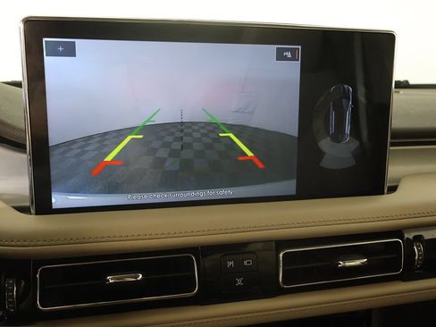 Used 2023 Lincoln Nautilus FWD image 42