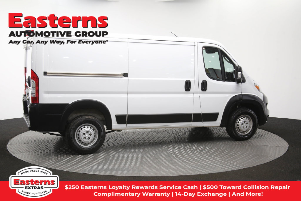 Used 2025 RAM ProMaster 2500 w/ Convenience Group FWD image 45