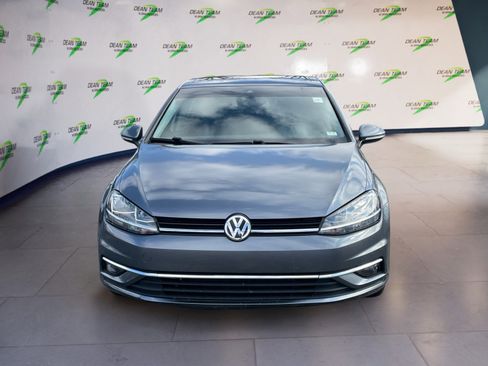 Used 2019 Volkswagen Golf SE w/ Driver Assistance Package image 2