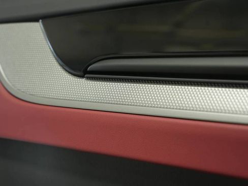 New 2026 Porsche Cayenne image 31