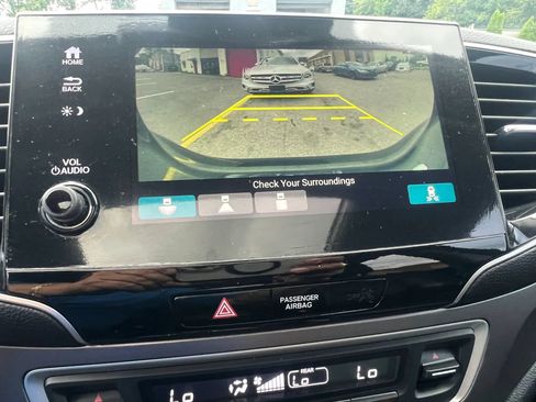 Used 2021 Honda Pilot Special Edition image 26