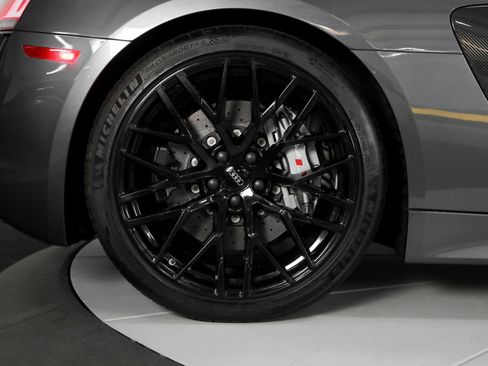 Used 2018 Audi R8 V10 plus AWD/4WD image 31