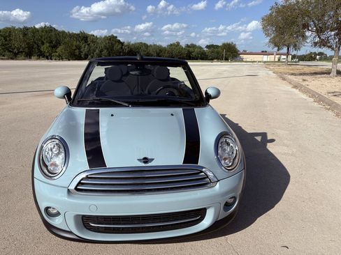 Used 2013 MINI Cooper Convertible FWD image 52