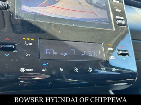 Certified 2024 Hyundai Tucson SEL AWD/4WD image 16