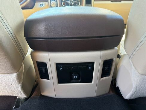 Used 2018 RAM 1500 Laramie w/ Convenience Group AWD/4WD image 22