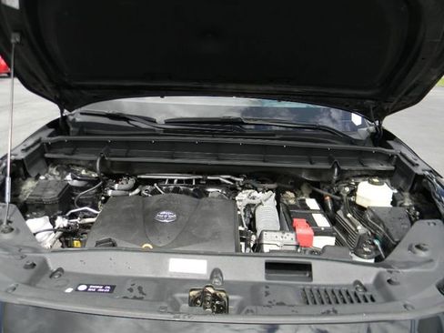 Used 2022 Toyota Highlander Platinum AWD/4WD image 7