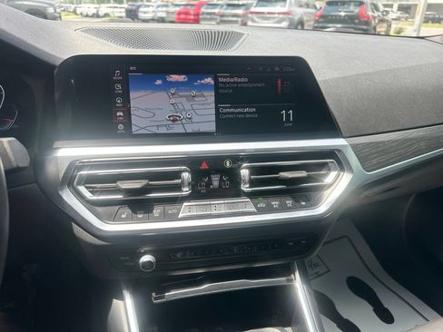Used 2022 BMW 330i xDrive Sedan AWD/4WD image 31
