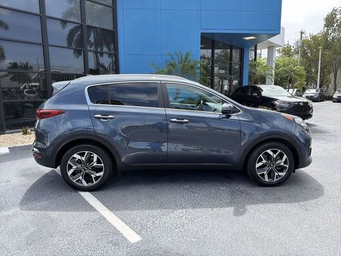 Used 2021 Kia Sportage EX image 9