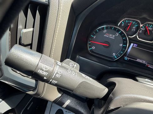 Used 2017 Chevrolet Silverado 2500 LTZ w/ Duramax Plus Package AWD/4WD image 40