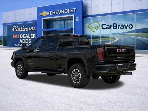 Used 2024 GMC Sierra 2500 AT4 w/ Max Trailering Package image 5