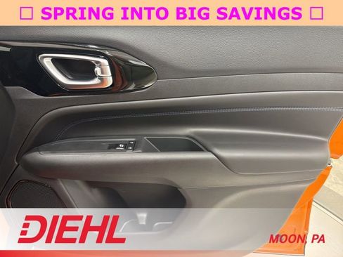 New 2026 Jeep Compass Latitude AWD/4WD image 14