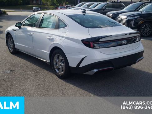 Certified 2025 Hyundai Sonata SE FWD image 8