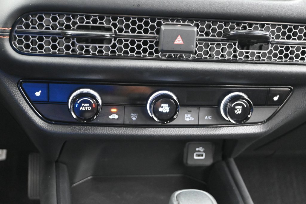 Certified 2025 Honda HR-V Sport image 15
