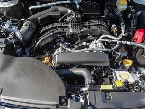 New 2025 Subaru Outback Premium image 26