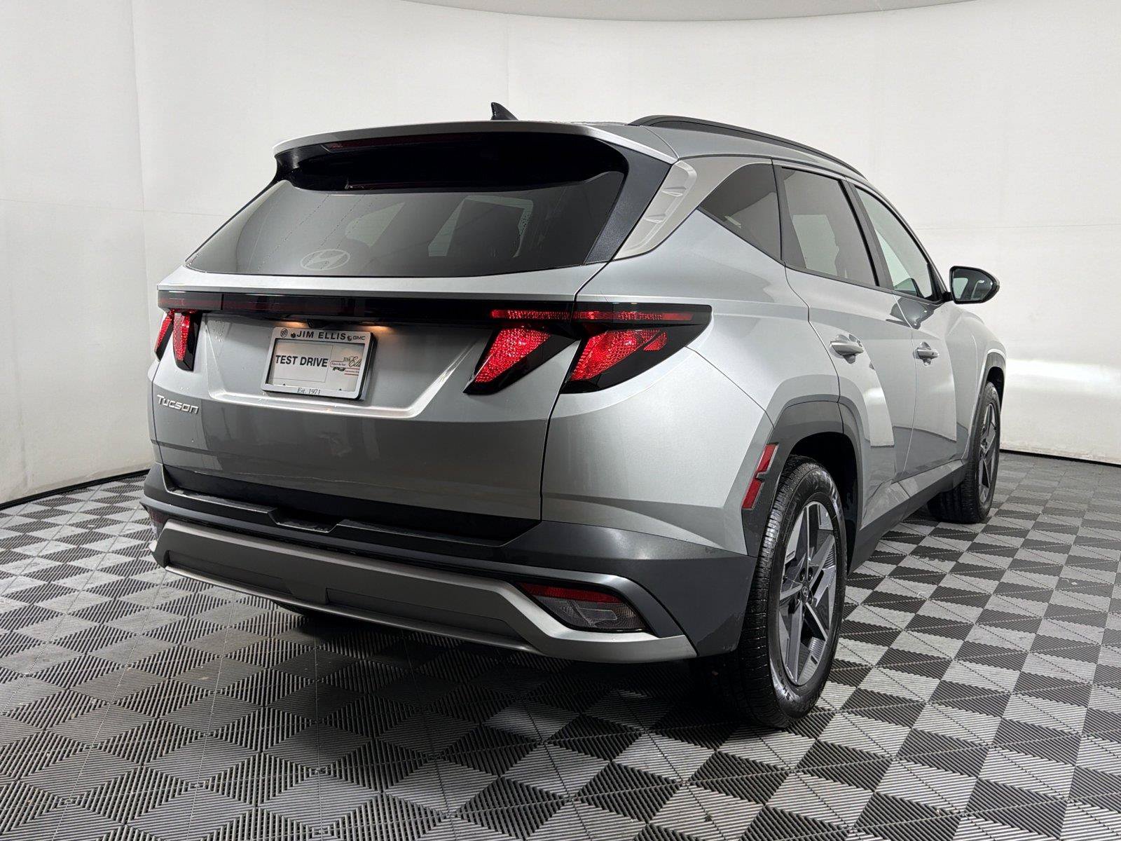 Used 2026 Hyundai Tucson SEL Plus FWD image 6
