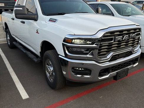 Used 2026 RAM 2500 Tradesman AWD/4WD image 2