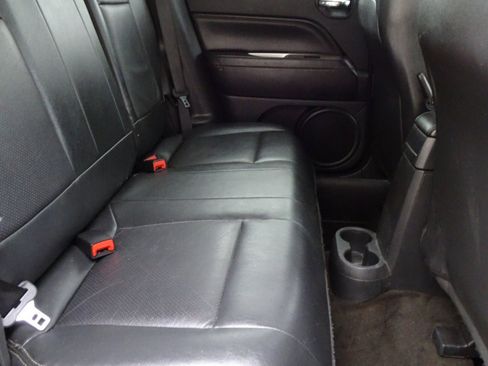 Used 2017 Jeep Compass High Altitude image 13