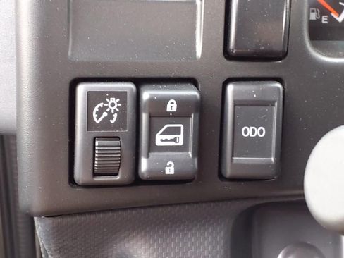 New 2025 Chevrolet Low Cab Forward 5500XG image 9