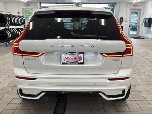 New 2026 Volvo XC60 T8 Ultra w/ Climate Package AWD/4WD image 6