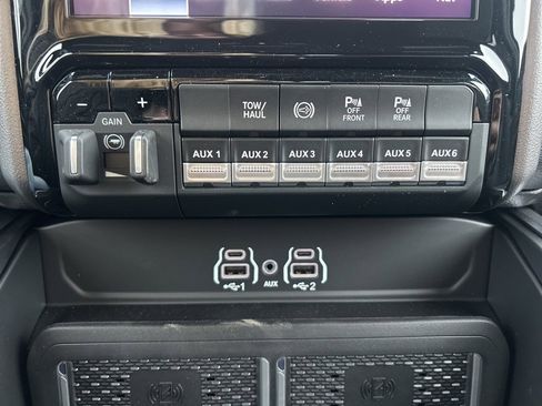 New 2026 RAM 3500 Big Horn image 24