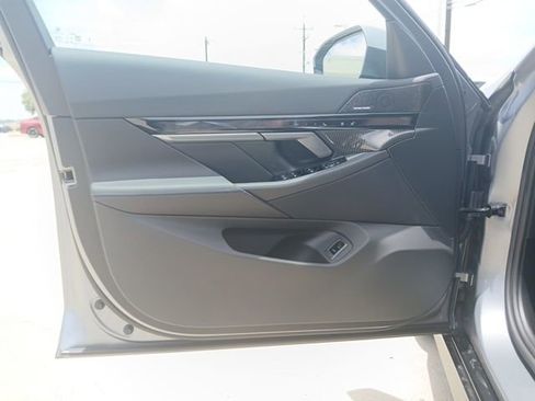 New 2026 BMW 540i xDrive w/ Executive Package image 20