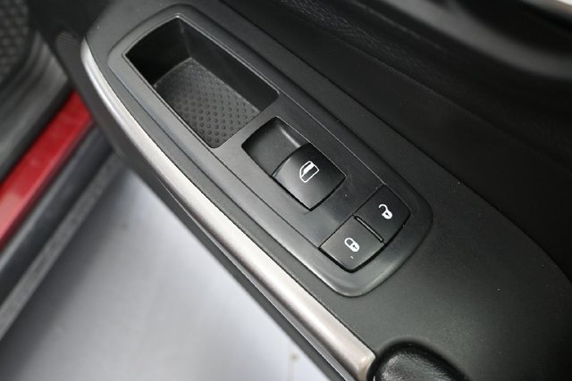 Used 2019 Jeep Cherokee Sport w/ Cold Weather Group AWD/4WD image 35