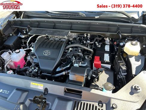 Certified 2024 Toyota Highlander XSE image 20