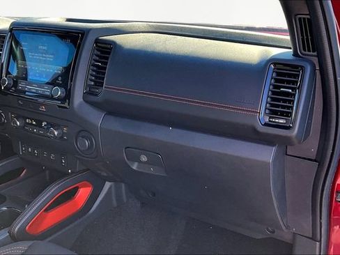 Used 2023 Nissan Frontier PRO-4X w/ Pro Convenience Package image 18