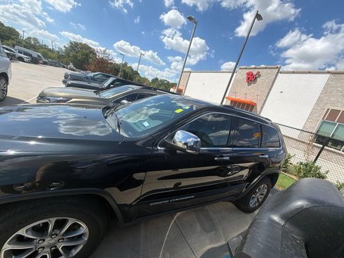 Used 2015 Jeep Grand Cherokee Limited RWD image 2
