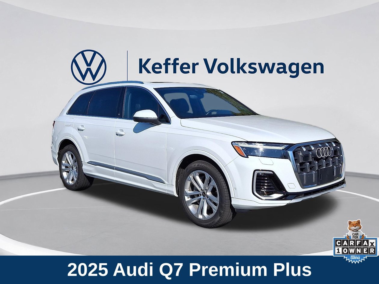 Used 2025 Audi Q7 3.0T Premium Plus AWD/4WD image 1