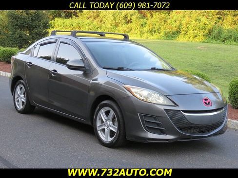 Used 2010 MAZDA MAZDA3 i Touring image 3