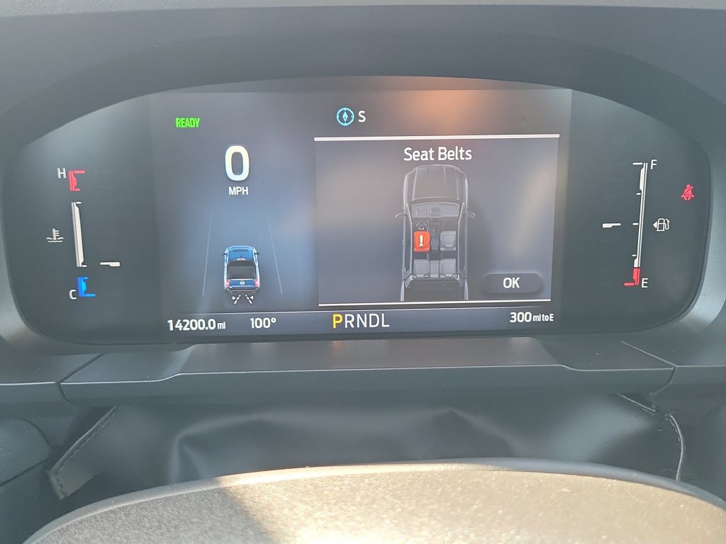 Used 2025 Ford Maverick XLT FWD image 13