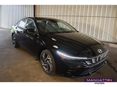 New 2025 Hyundai Elantra SEL