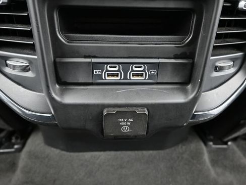 Used 2024 RAM 1500 Laramie image 15