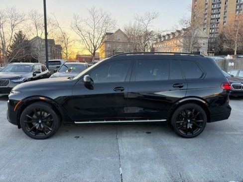 Certified 2023 BMW X7 xDrive40i w/ Executive Package image 5
