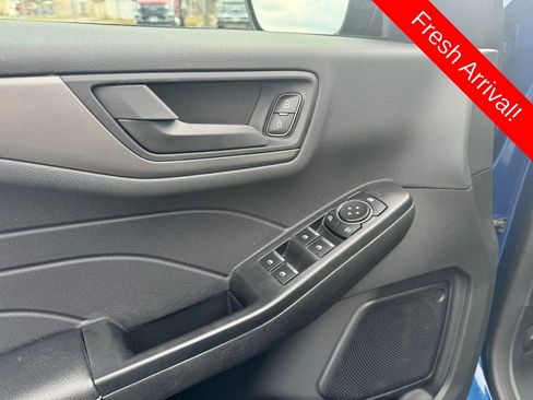 Used 2023 Ford Escape Active image 3