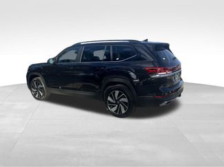 New 2026 Volkswagen Atlas SE FWD video 3