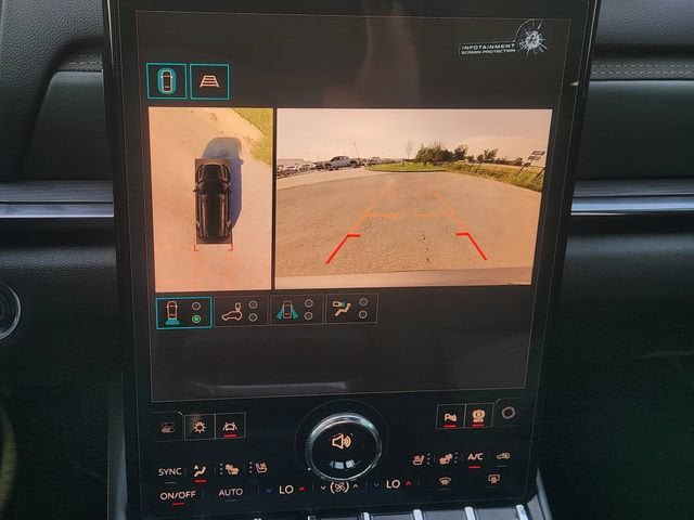 New 2027 GMC Terrain AT4 w/ Convenience Package III AWD/4WD image 13