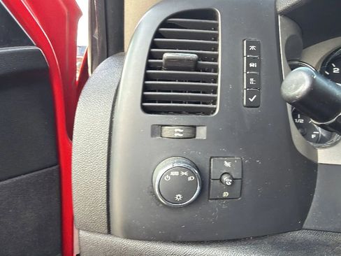 Used 2008 Chevrolet Silverado 1500 LT w/ Towing Package image 99