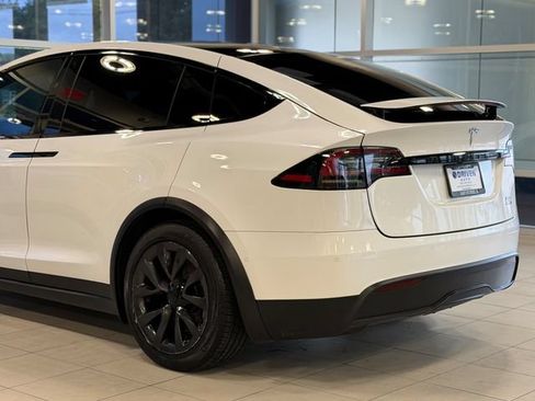 Used 2022 Tesla Model X Plaid AWD/4WD image 14